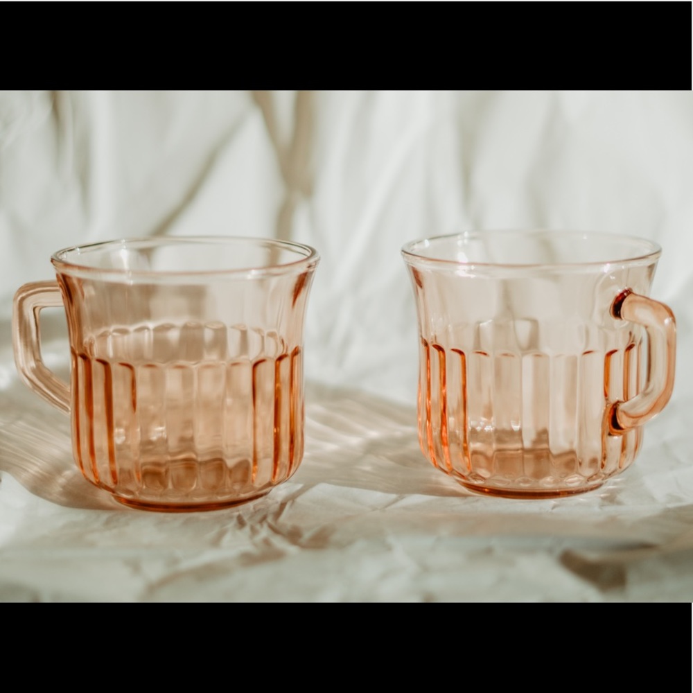 ❌SOLD❌Vintage Pink Glass Cups (set of 2)